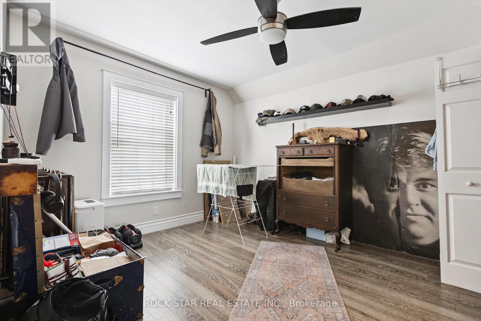 Photo 10 of 43 Eby Street S, Kitchener ON