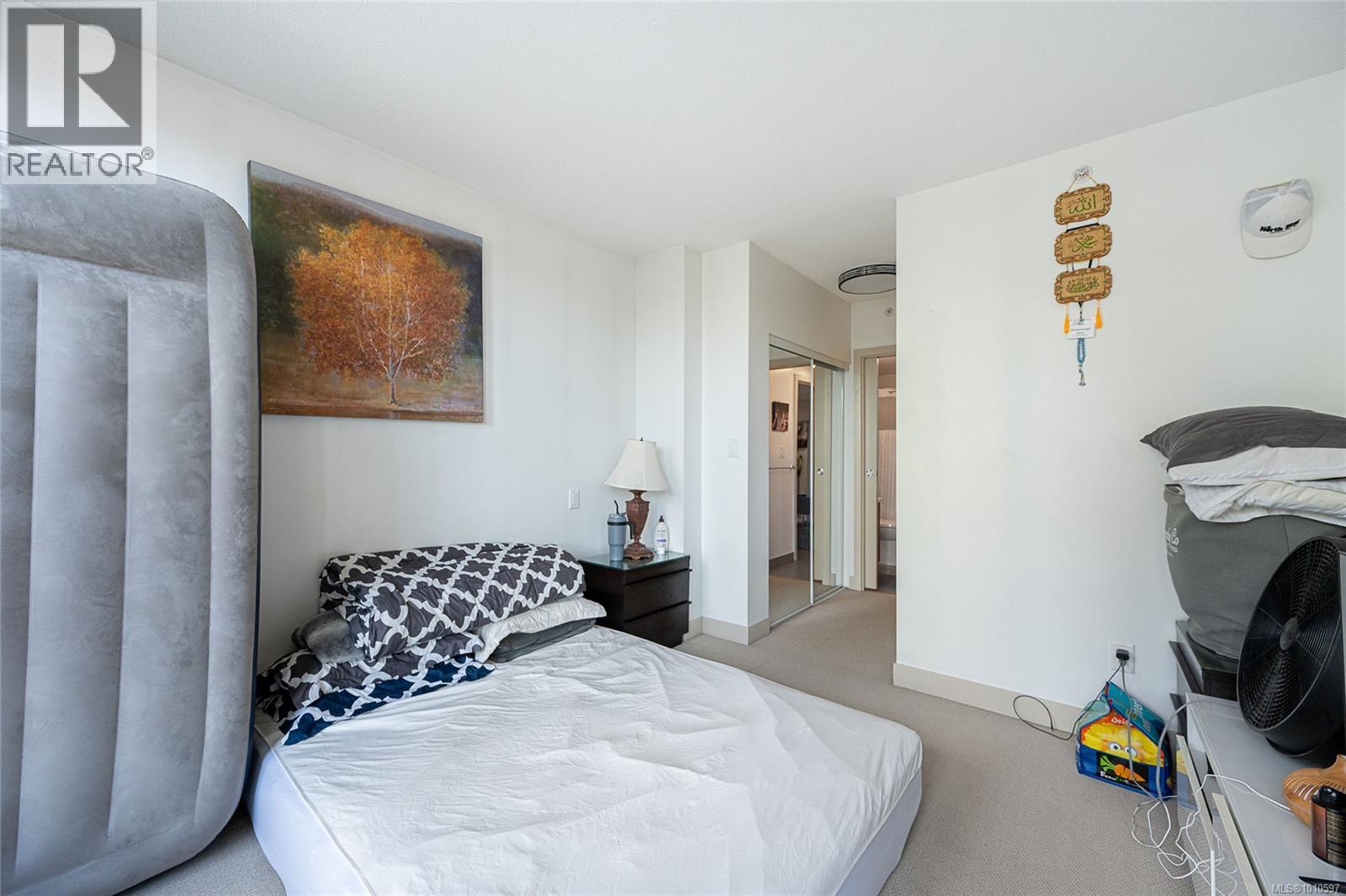 Photo 9 of 311 760 Johnson St, Victoria BC