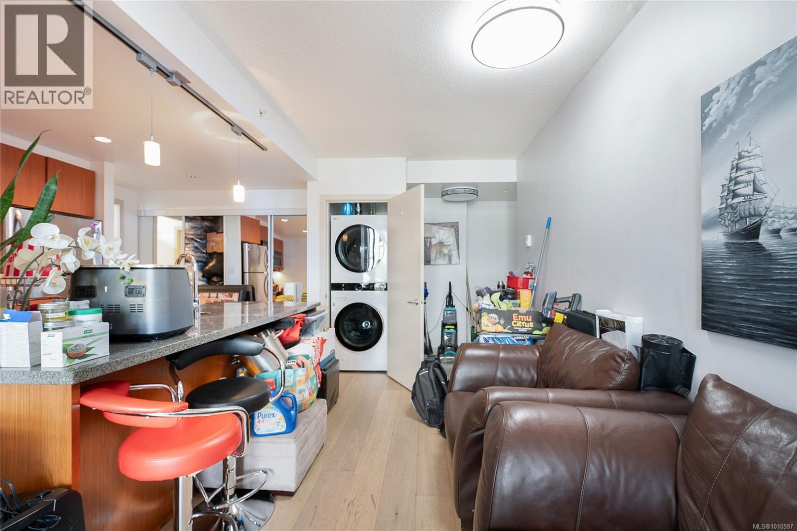 Photo 3 of 311 760 Johnson St, Victoria BC