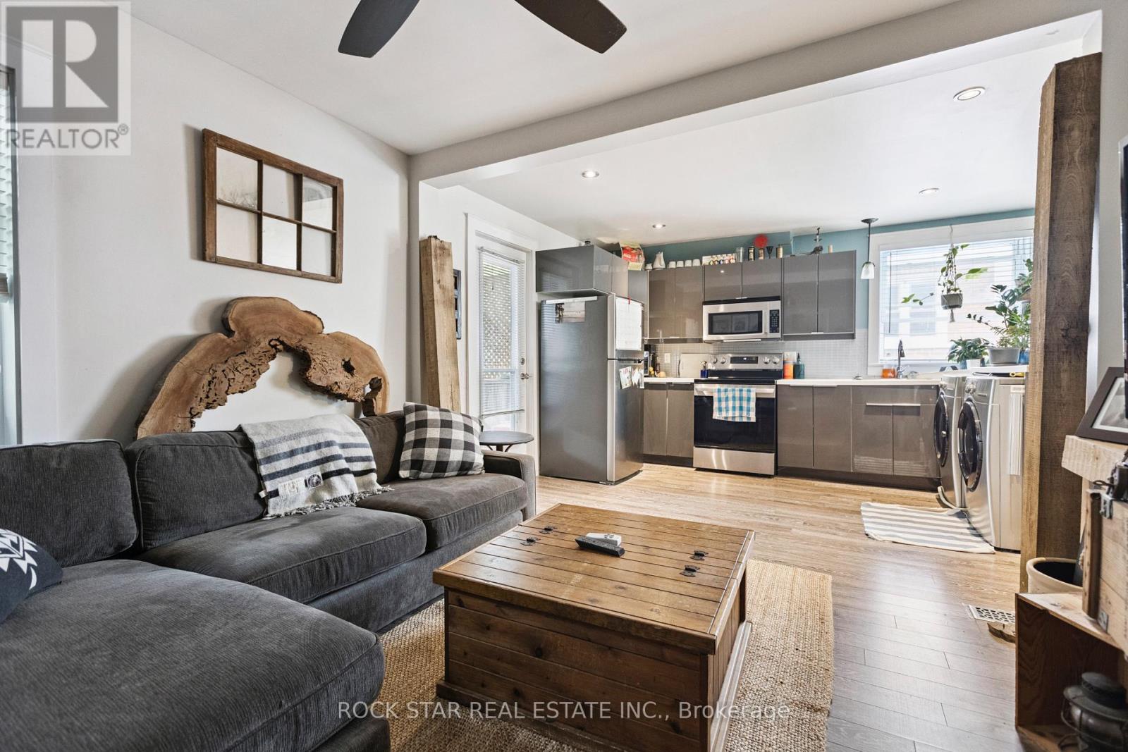Photo 8 of 43 Eby Street S, Kitchener ON
