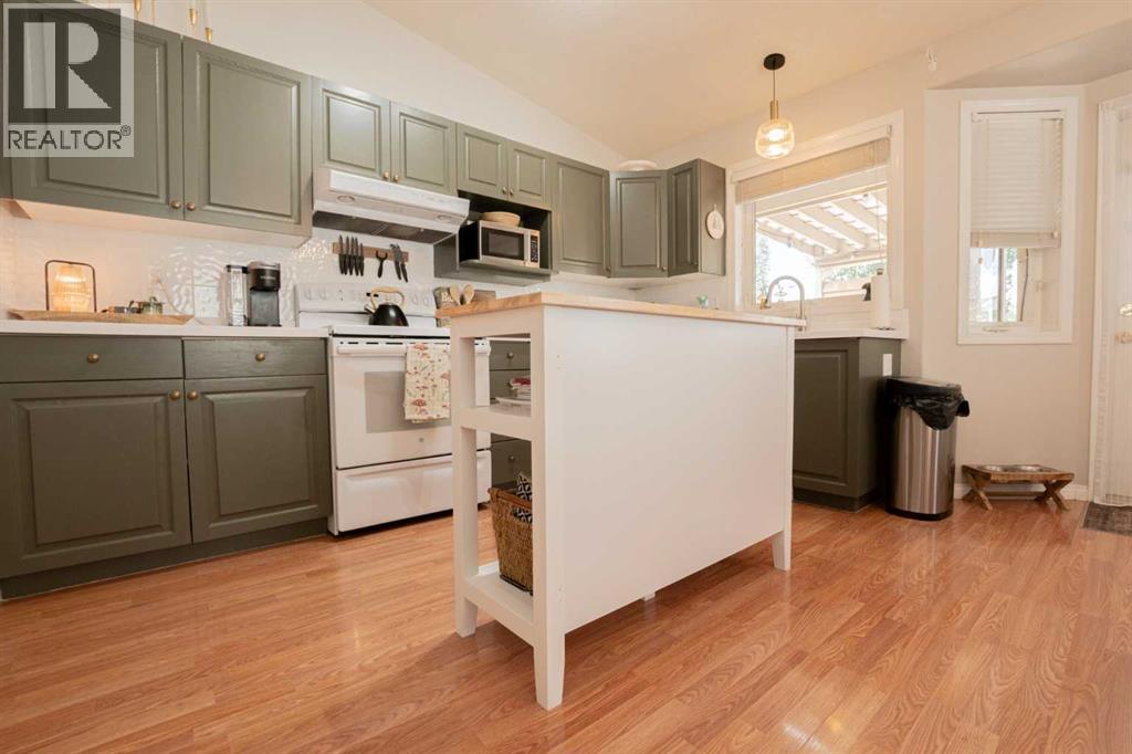 Photo 6 of 8130 106 A Street, Grande Prairie AB