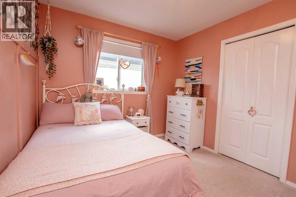 Photo 11 of 8130 106 A Street, Grande Prairie AB
