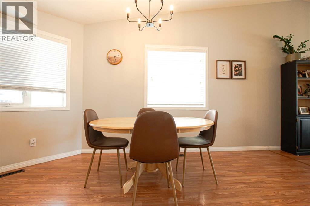 Photo 9 of 8130 106 A Street, Grande Prairie AB