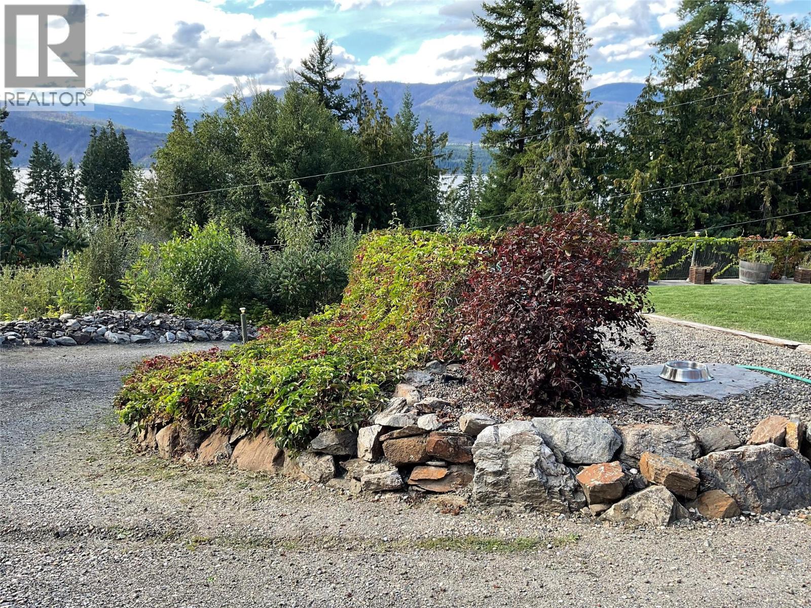 Photo 35 of 3286 Hurstfield Road, Blind Bay BC