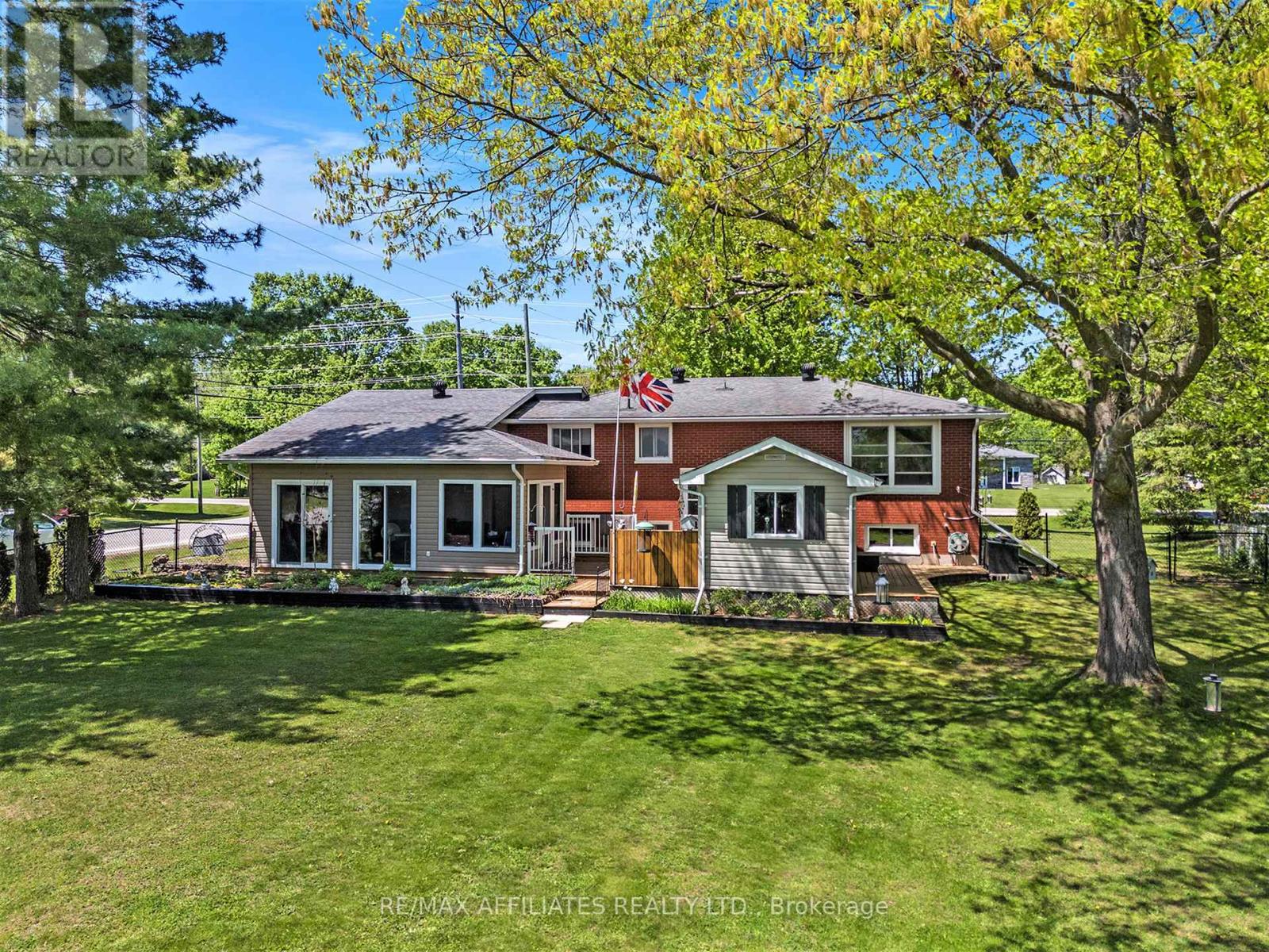 Photo 3 of 57 Golf Club Road, Rideau Lakes ON