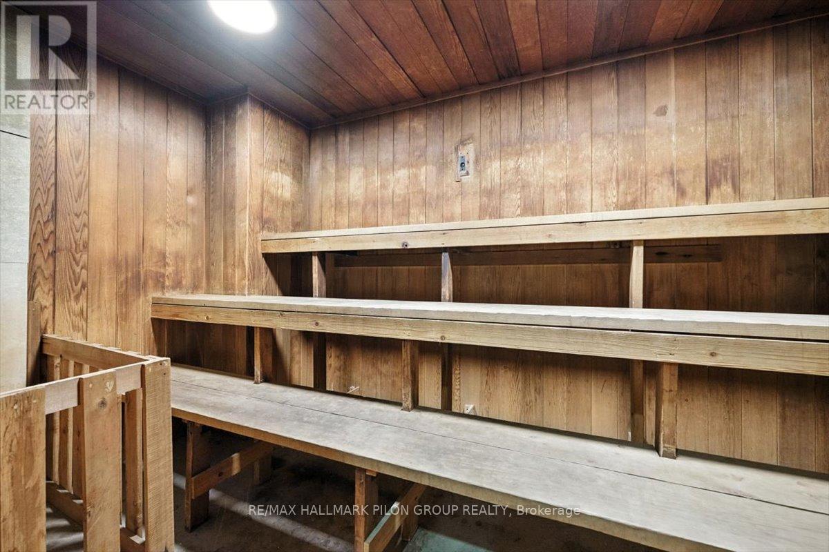 Photo 12 of 1503 505 St Laurent Boulevard, Ottawa ON