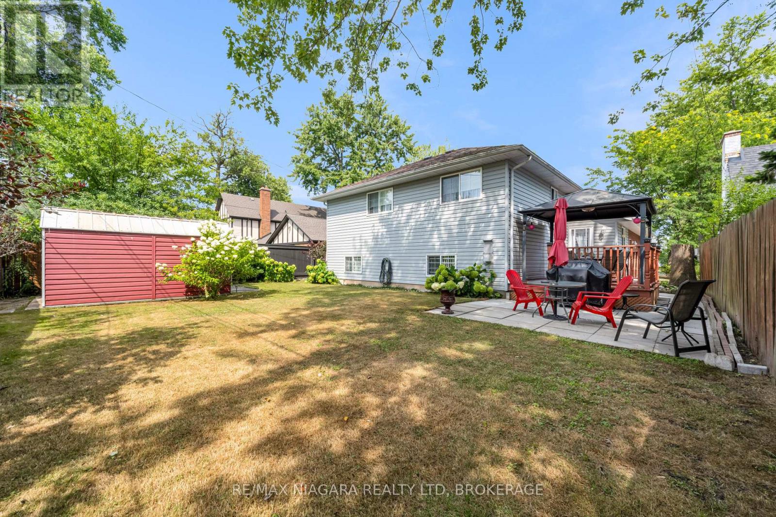 Photo 24 of 629 Daytona Drive, Fort Erie ON