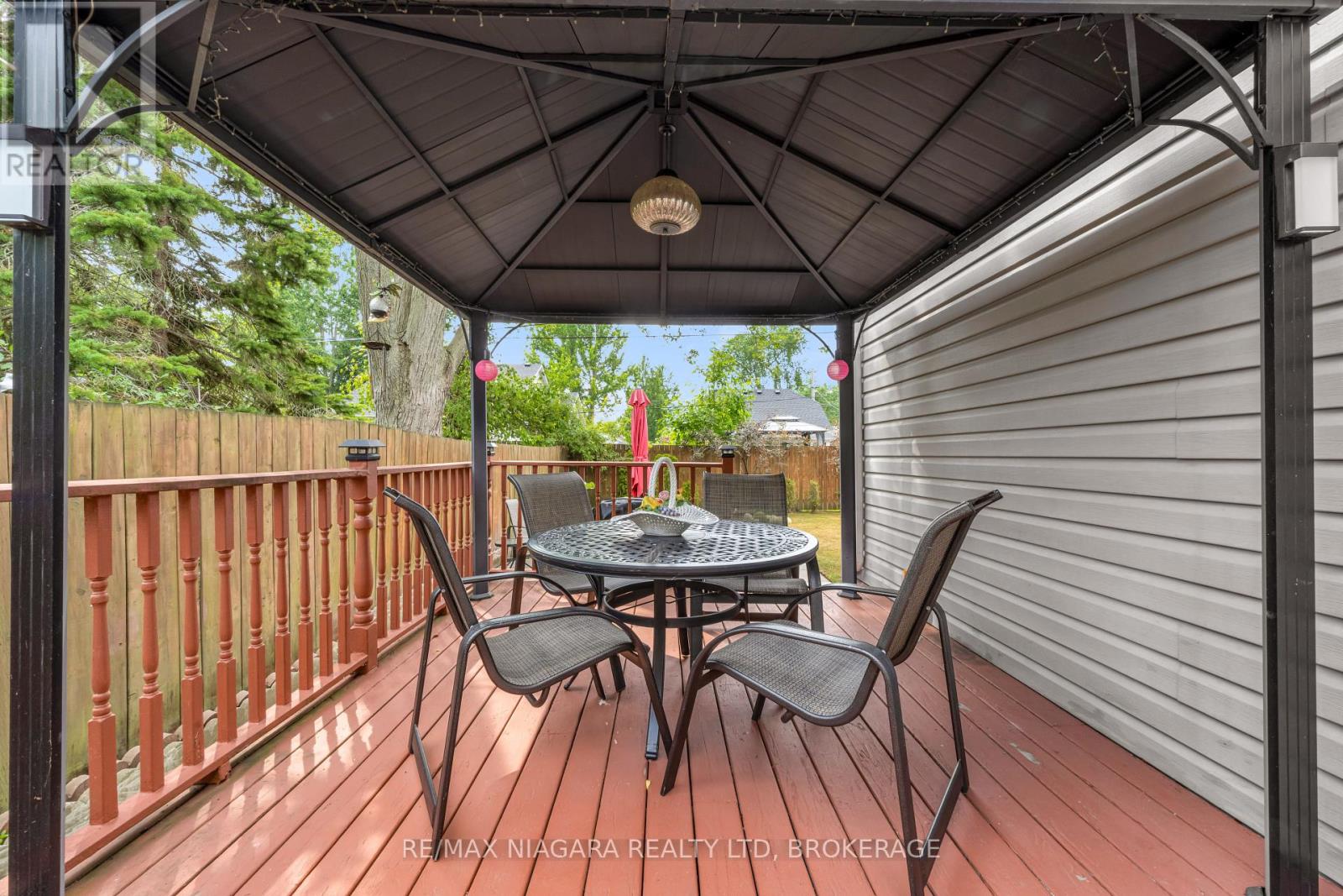 Photo 27 of 629 Daytona Drive, Fort Erie ON