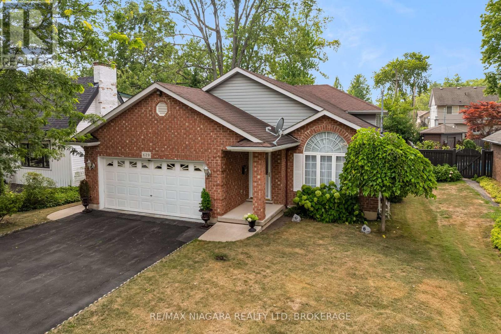Photo 29 of 629 Daytona Drive, Fort Erie ON