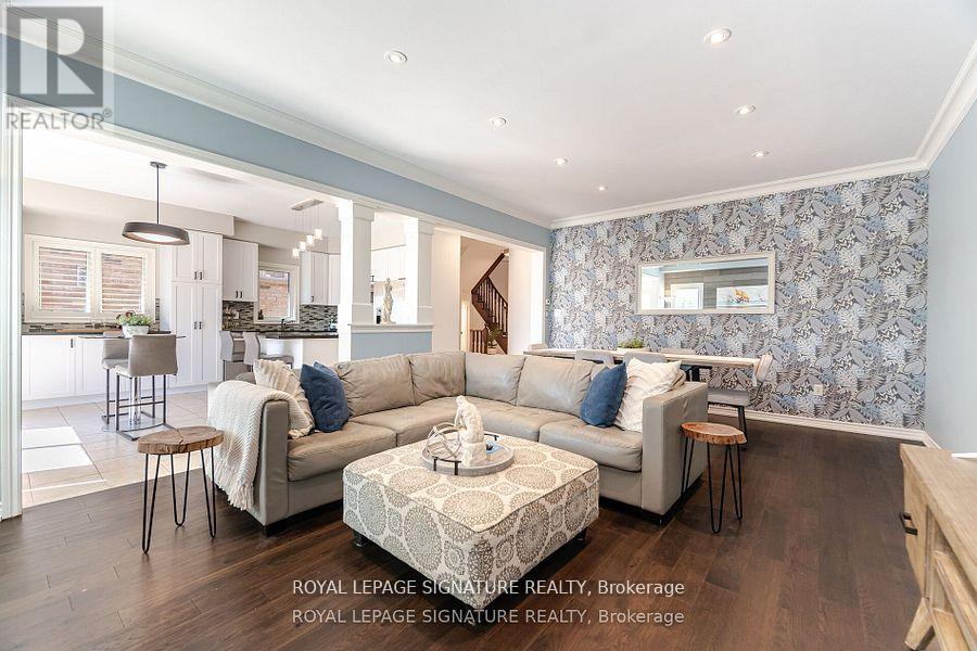 Photo 12 of 3059 Ferguson Drive, Burlington ON