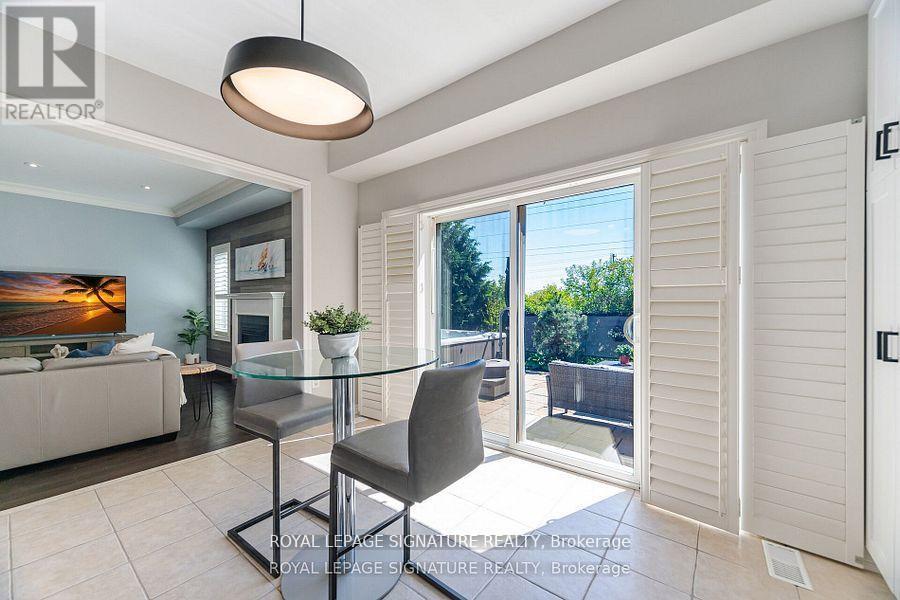 Photo 14 of 3059 Ferguson Drive, Burlington ON