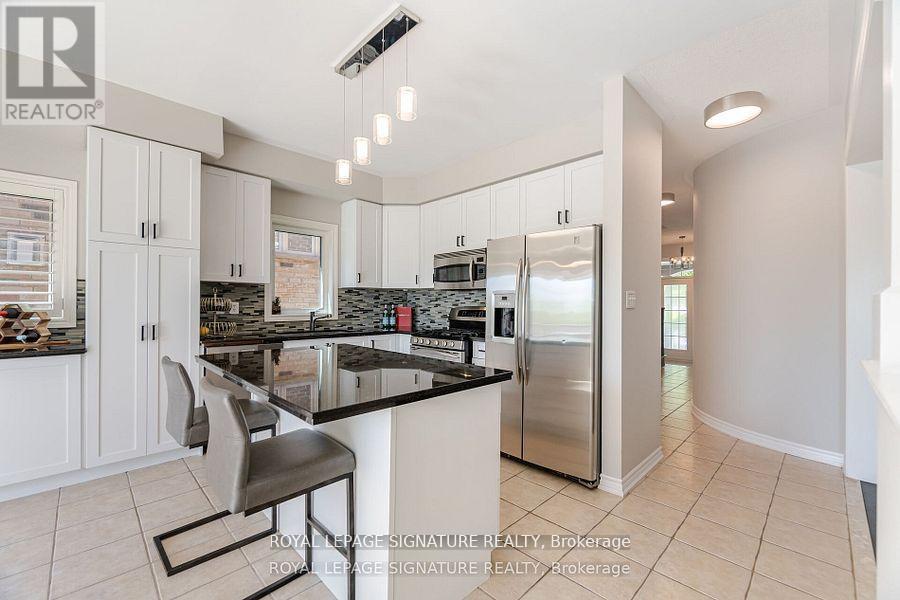 Photo 17 of 3059 Ferguson Drive, Burlington ON