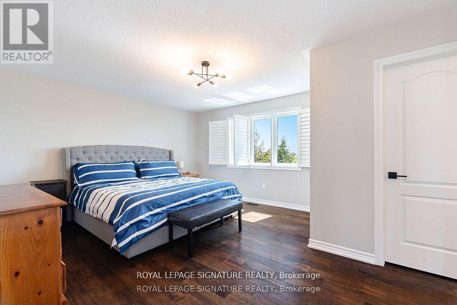 Photo 25 of 3059 Ferguson Drive, Burlington ON