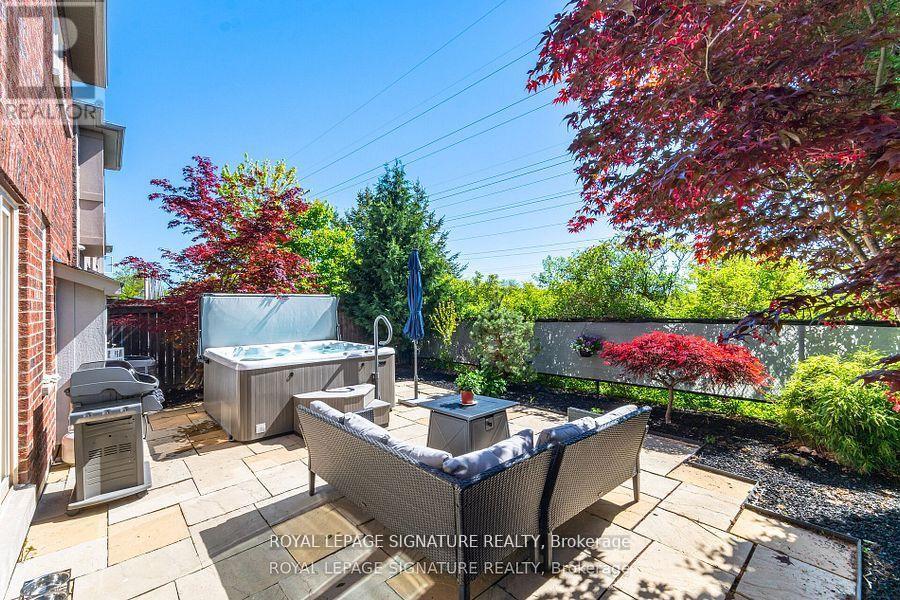 Photo 48 of 3059 Ferguson Drive, Burlington ON