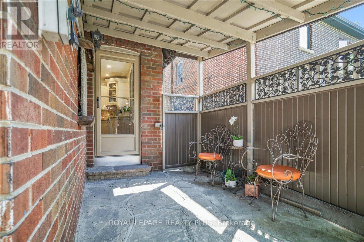 Photo 9 of 1048 Royal York Road, Toronto ON