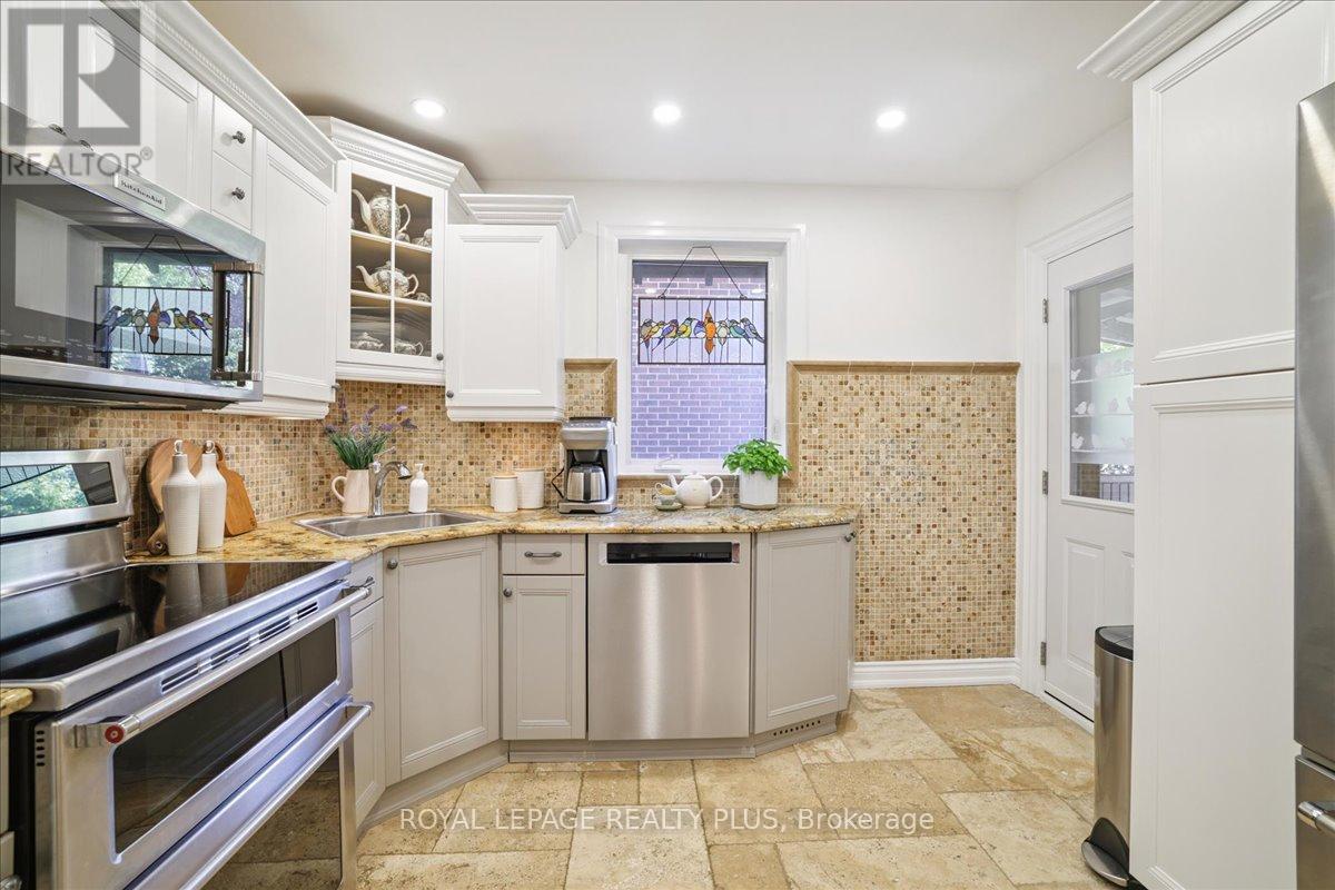 Photo 1 of 1048 Royal York Road, Toronto ON