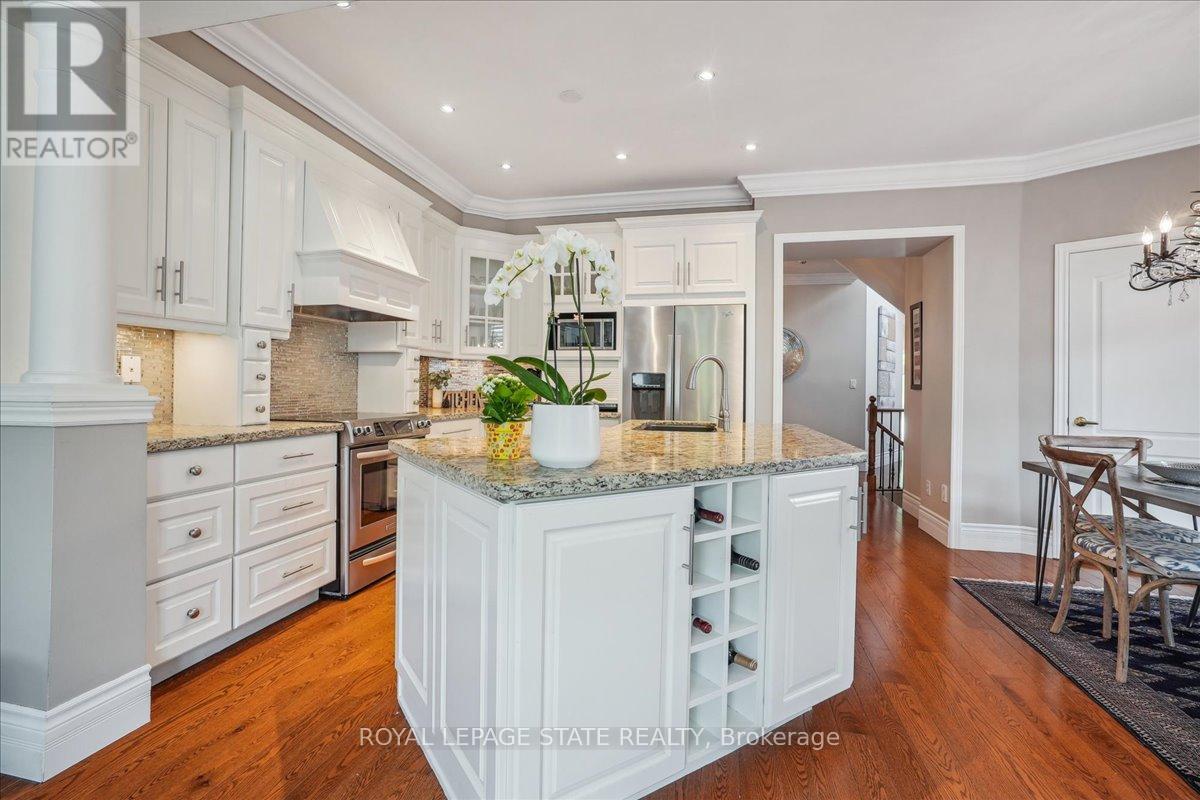 Photo 26 of 2328 Woodfield Road, Oakville ON