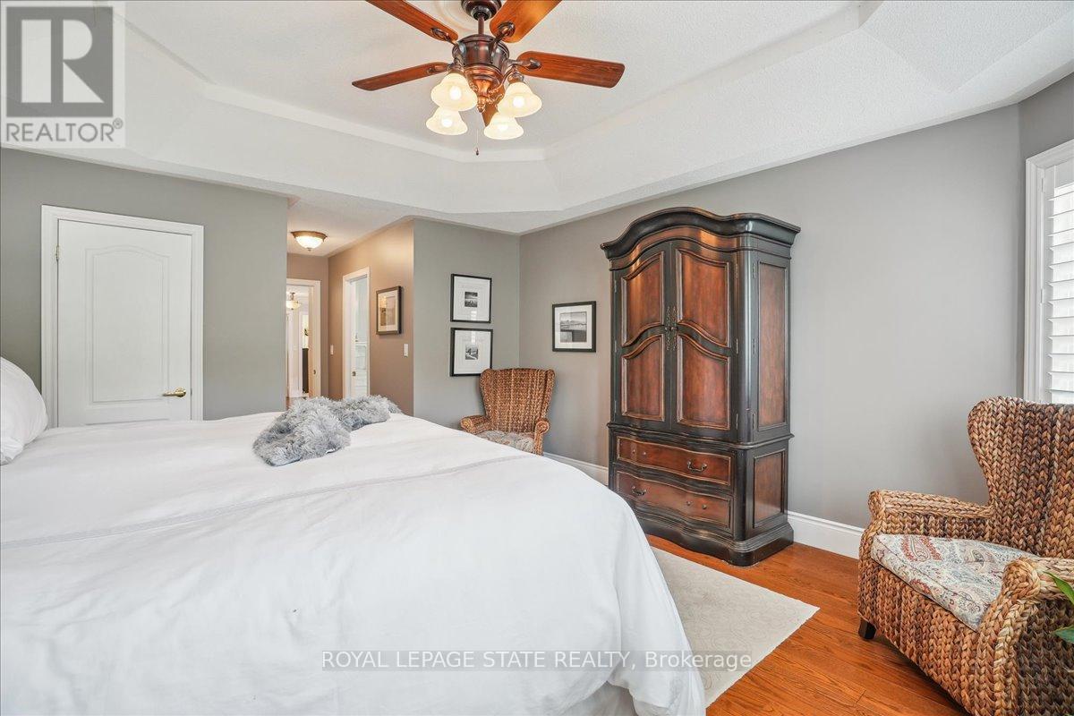 Photo 41 of 2328 Woodfield Road, Oakville ON