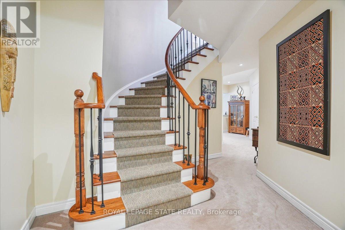 Photo 15 of 2328 Woodfield Road, Oakville ON