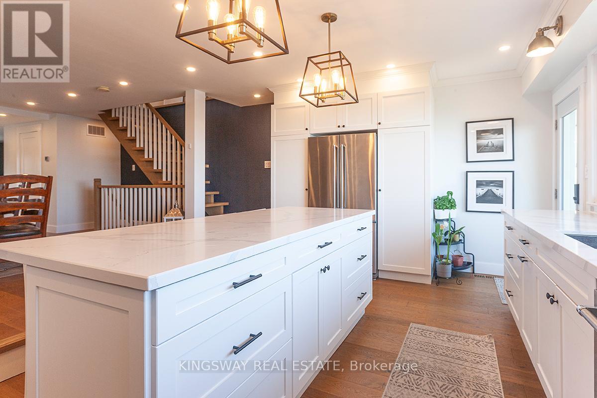 Photo 28 of 510 Richey Crescent, Mississauga ON