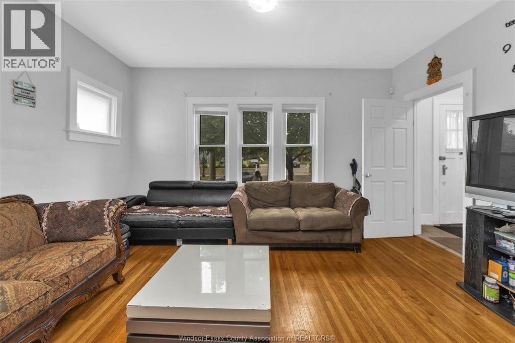 Photo 27 of 269 271 Mill, Windsor ON