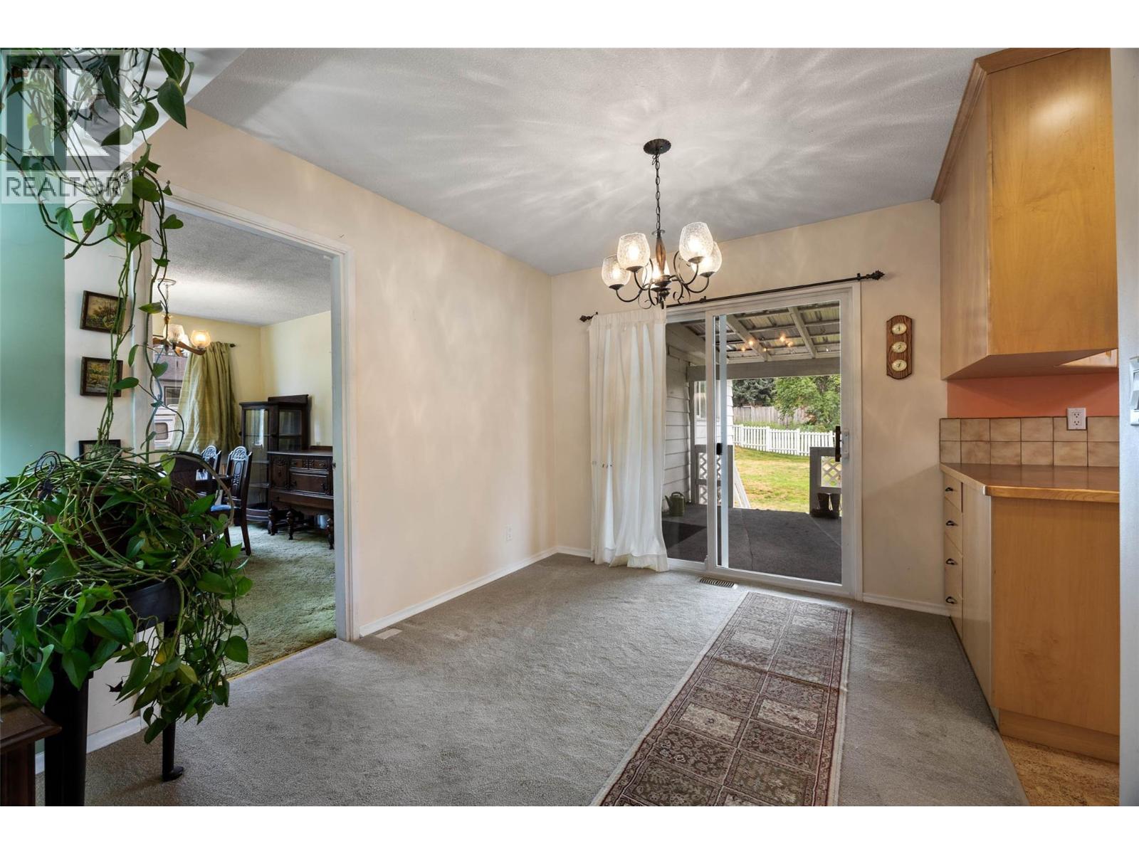 Photo 7 of 4742 Aspen Park Drive, Kamloops BC