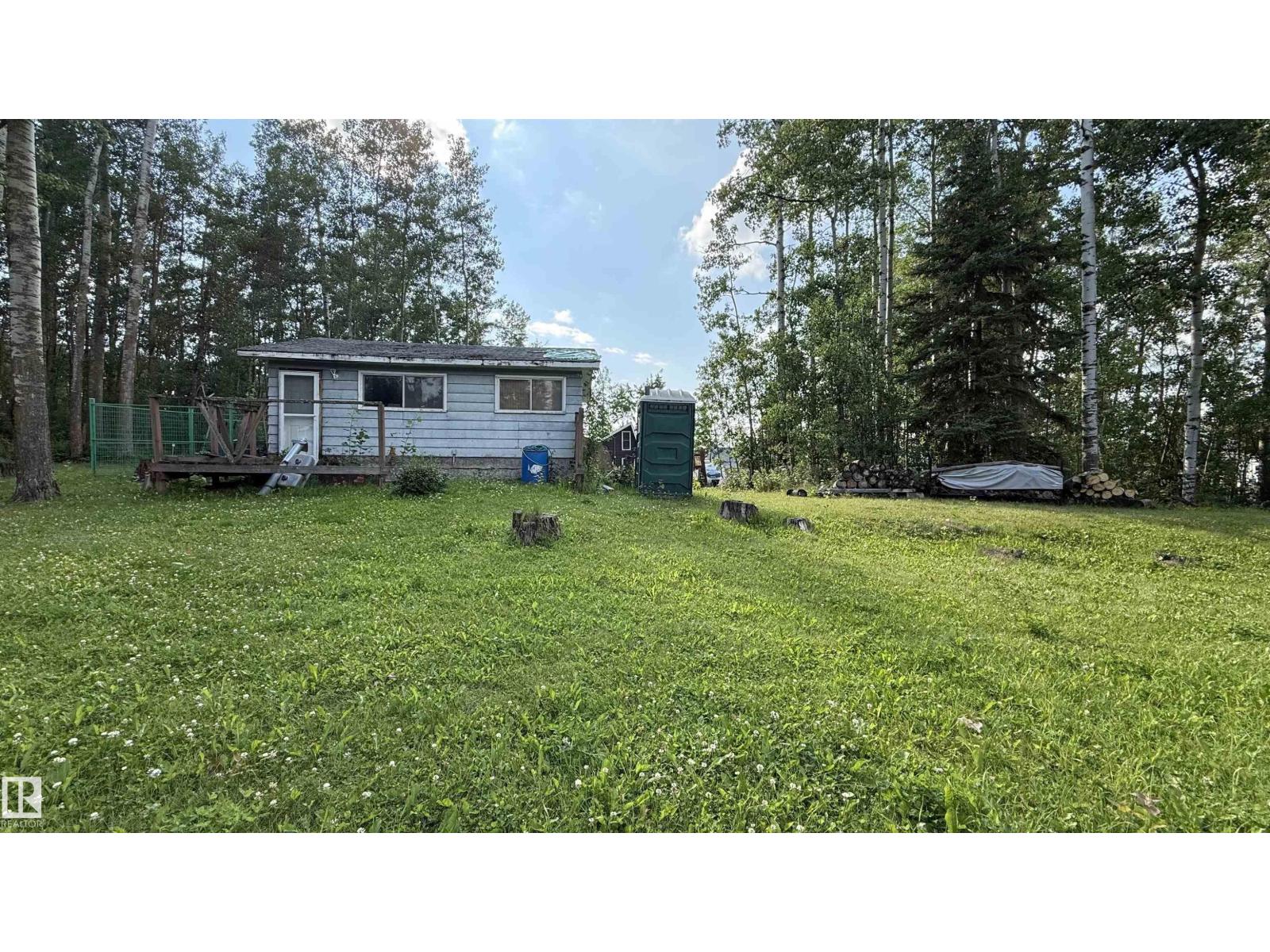 Photo 12 of 7 8 Spruce Cr, Rural Lac Ste Anne County AB