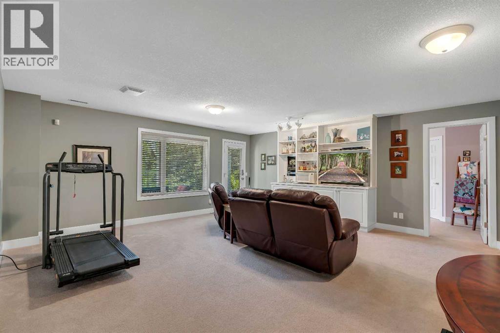Photo 30 of 4 Ravine Drive, Heritage Pointe AB