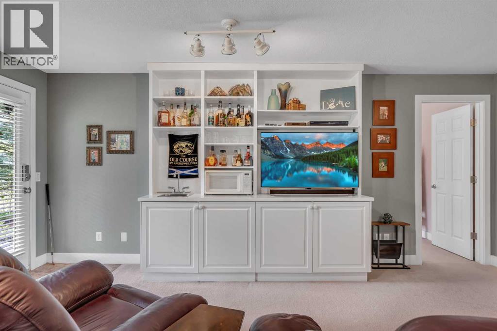Photo 33 of 4 Ravine Drive, Heritage Pointe AB