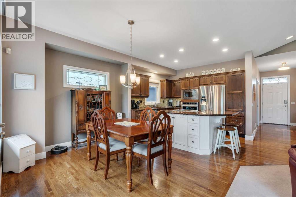 Photo 9 of 4 Ravine Drive, Heritage Pointe AB
