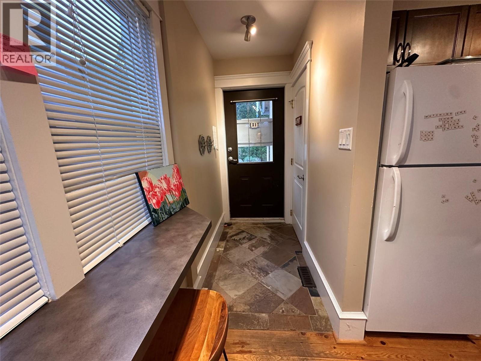 214 11th Avenue, Castlegar