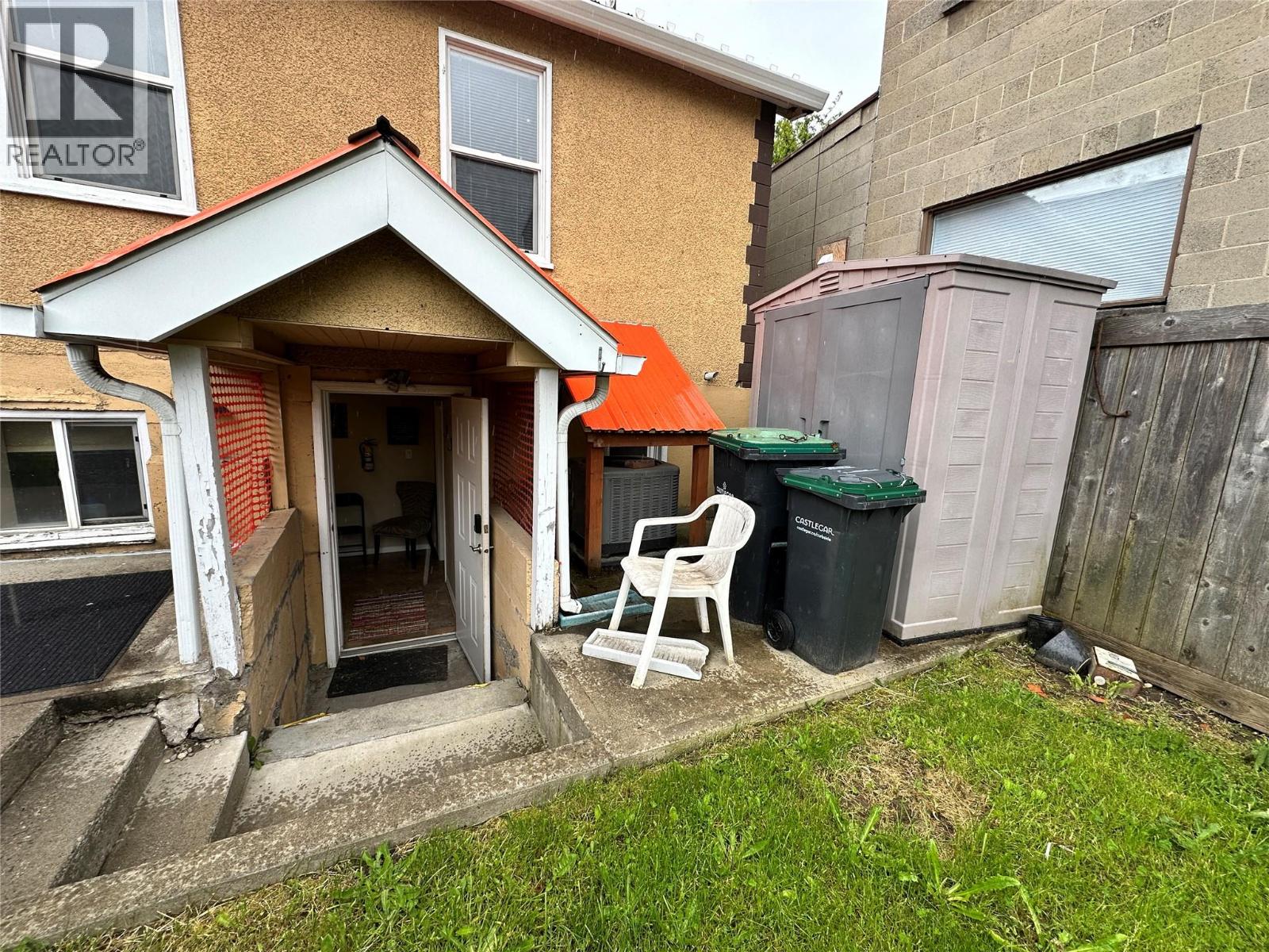 214 11th Avenue, Castlegar