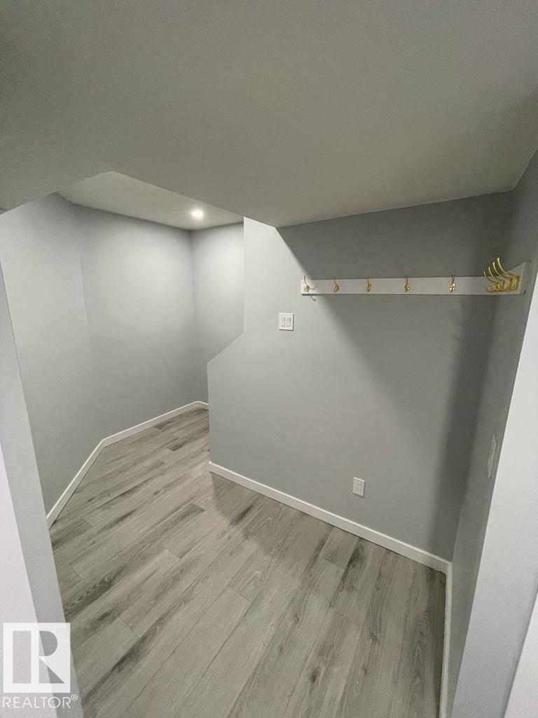 Photo 38 of 4648 Charles Wy Sw, Edmonton AB