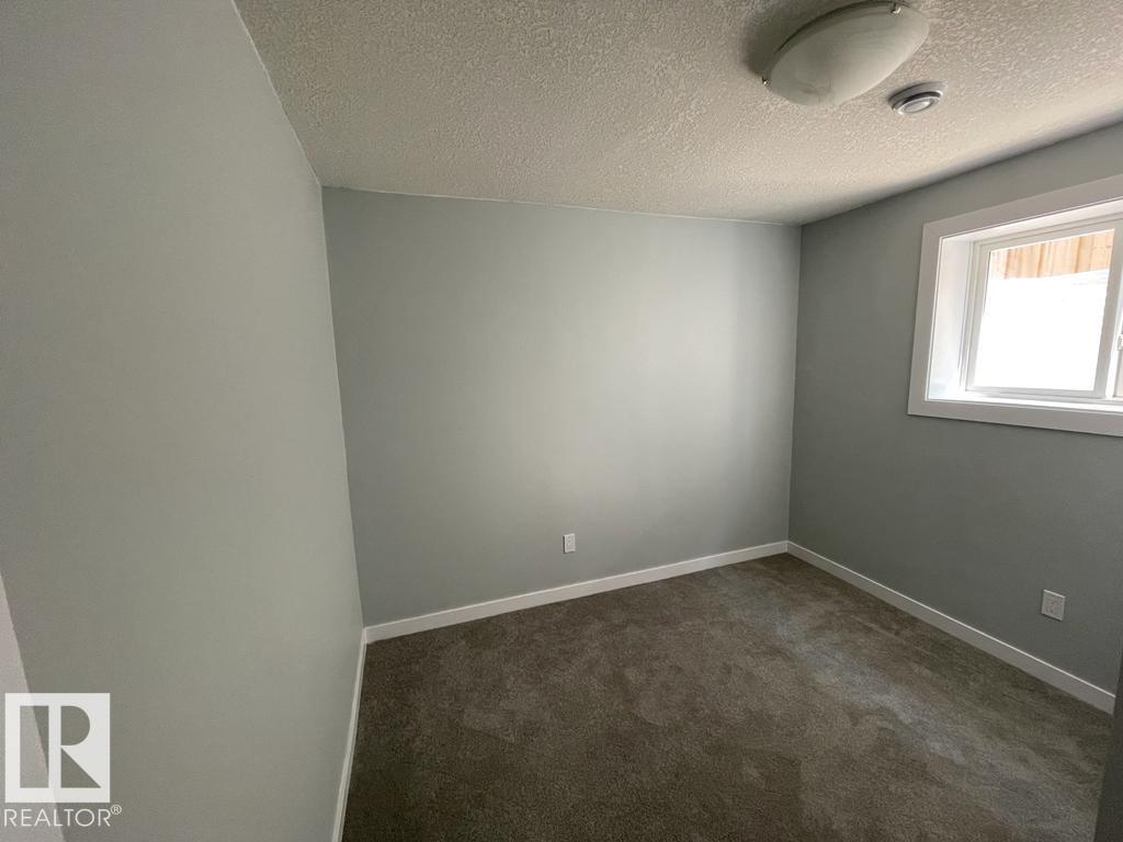 Photo 37 of 4648 Charles Wy Sw, Edmonton AB