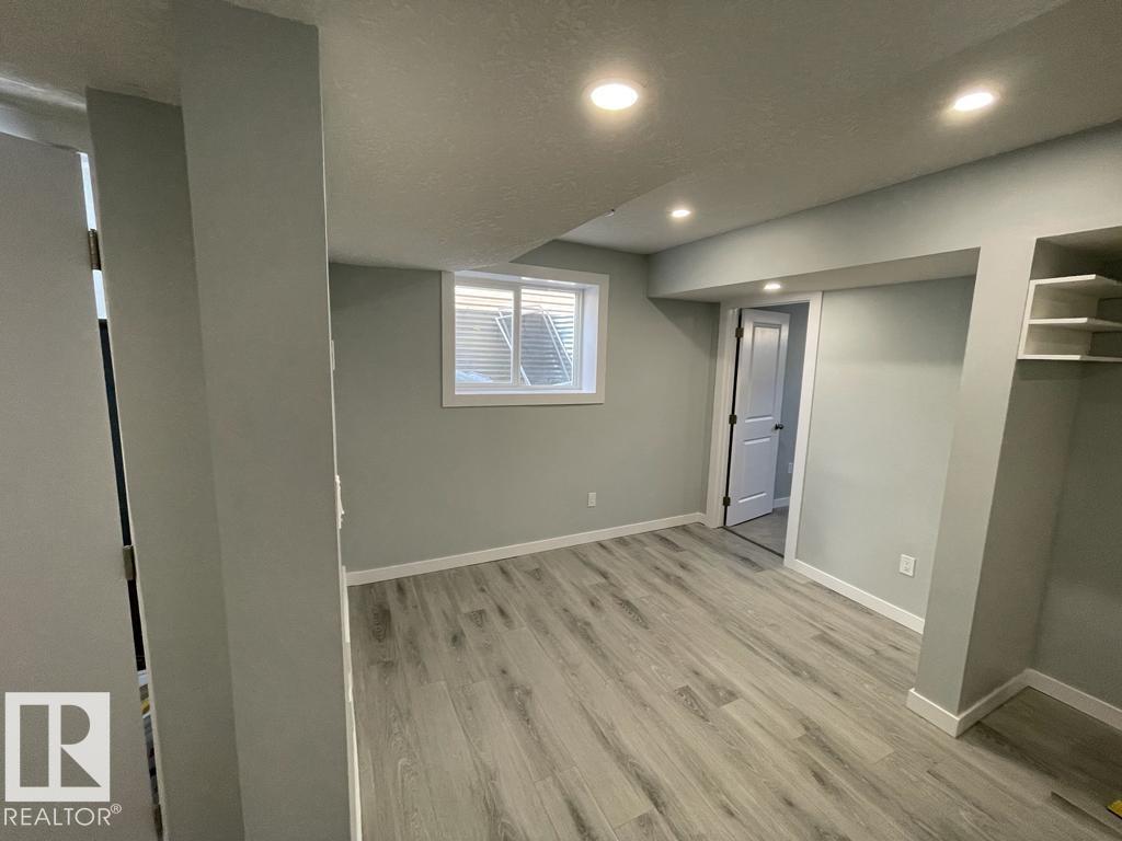 Photo 41 of 4648 Charles Wy Sw, Edmonton AB