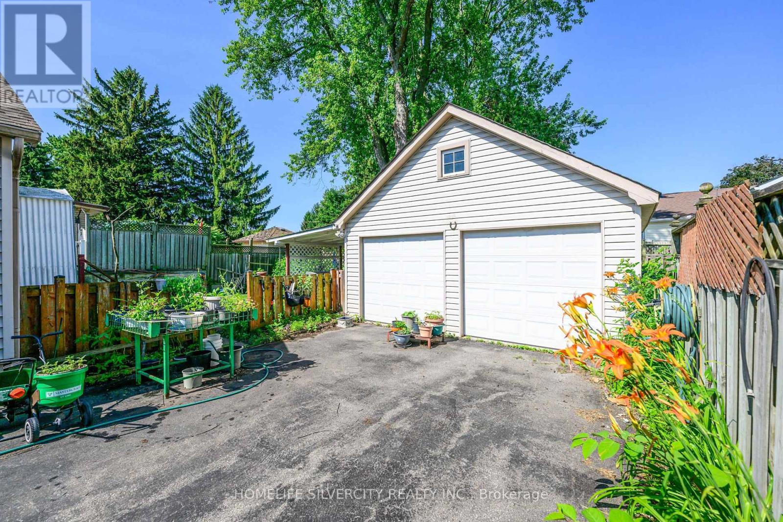 Photo 27 of 5537 Montrose Road, Niagara Falls ON