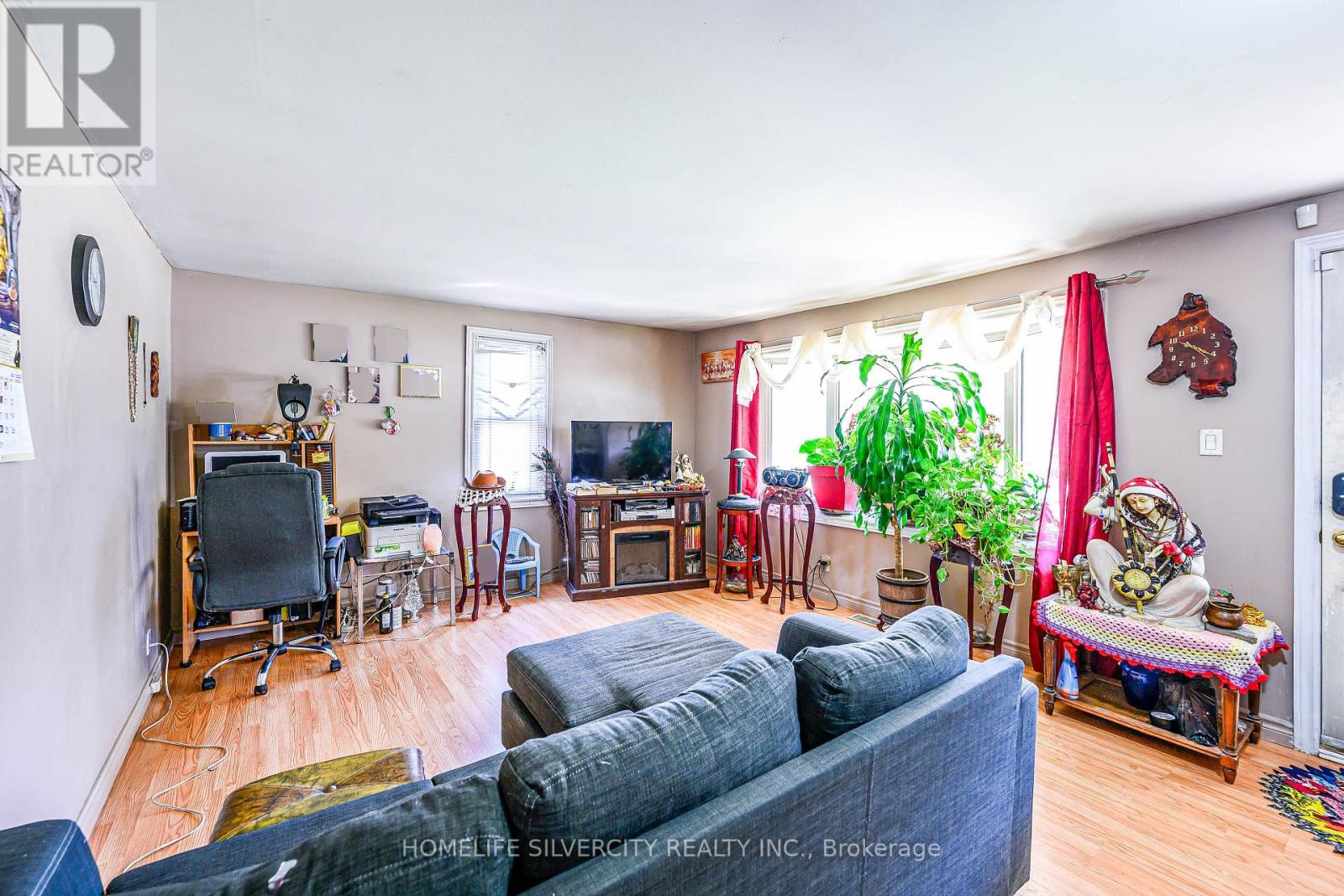 Photo 5 of 5537 Montrose Road, Niagara Falls ON
