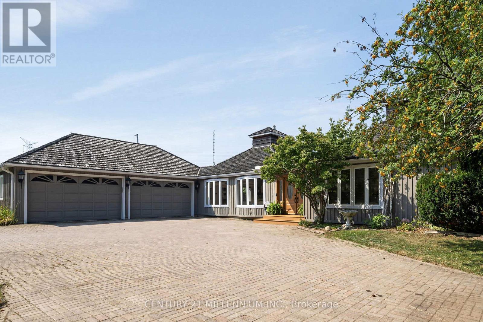 Photo 4 of 5136 Fifth Line, Erin ON