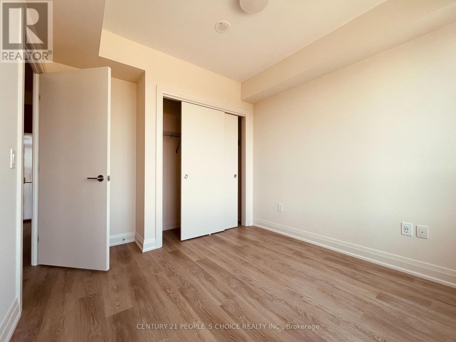 Photo 10 of 1323 212 King William Street, Hamilton ON