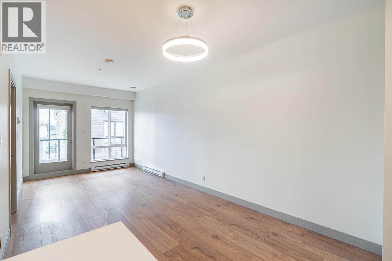 Photo 16 of 307 6968 Royal Oak Avenue, Burnaby BC