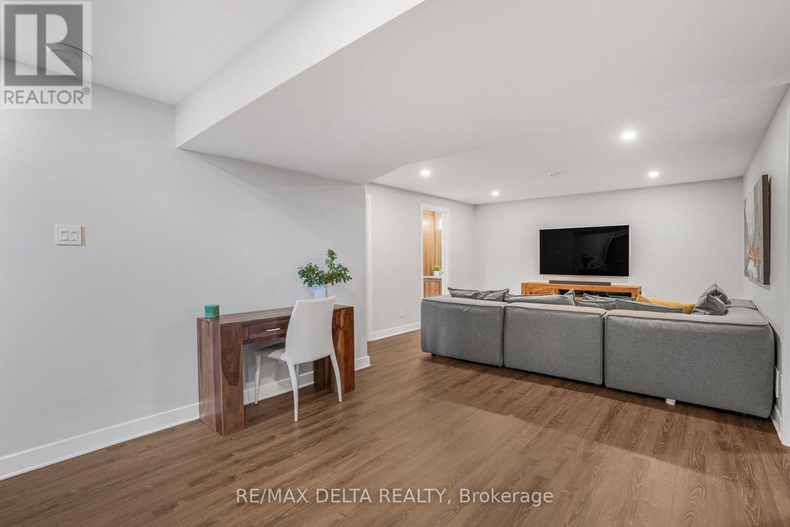 Photo 19 of 740 Lafrance Crescent, Hawkesbury ON