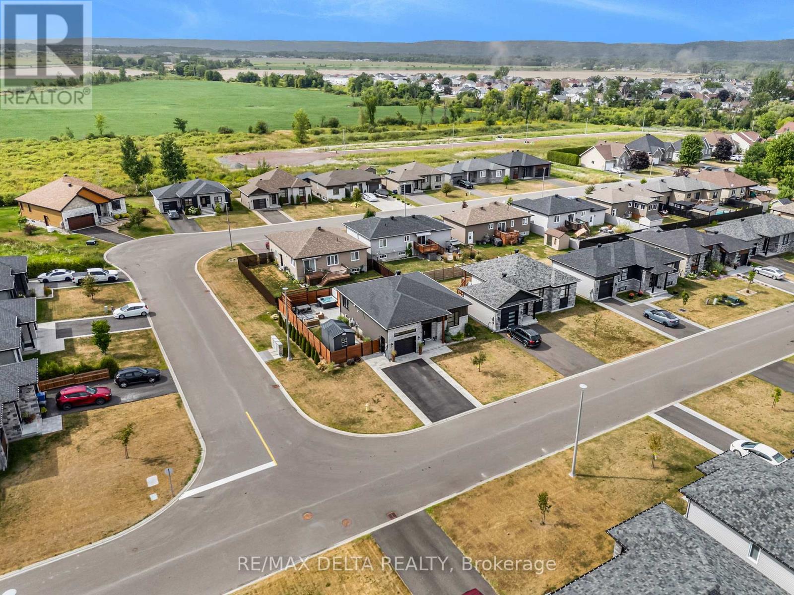 Photo 34 of 740 Lafrance Crescent, Hawkesbury ON