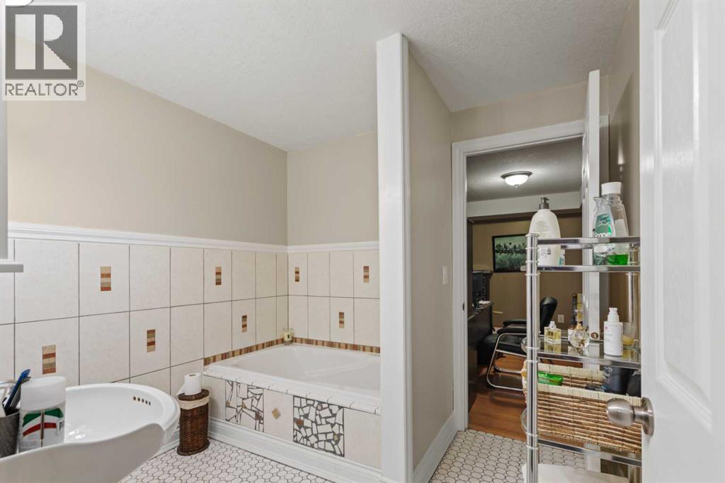 Photo 16 of 10954 67 Avenue, Grande Prairie AB