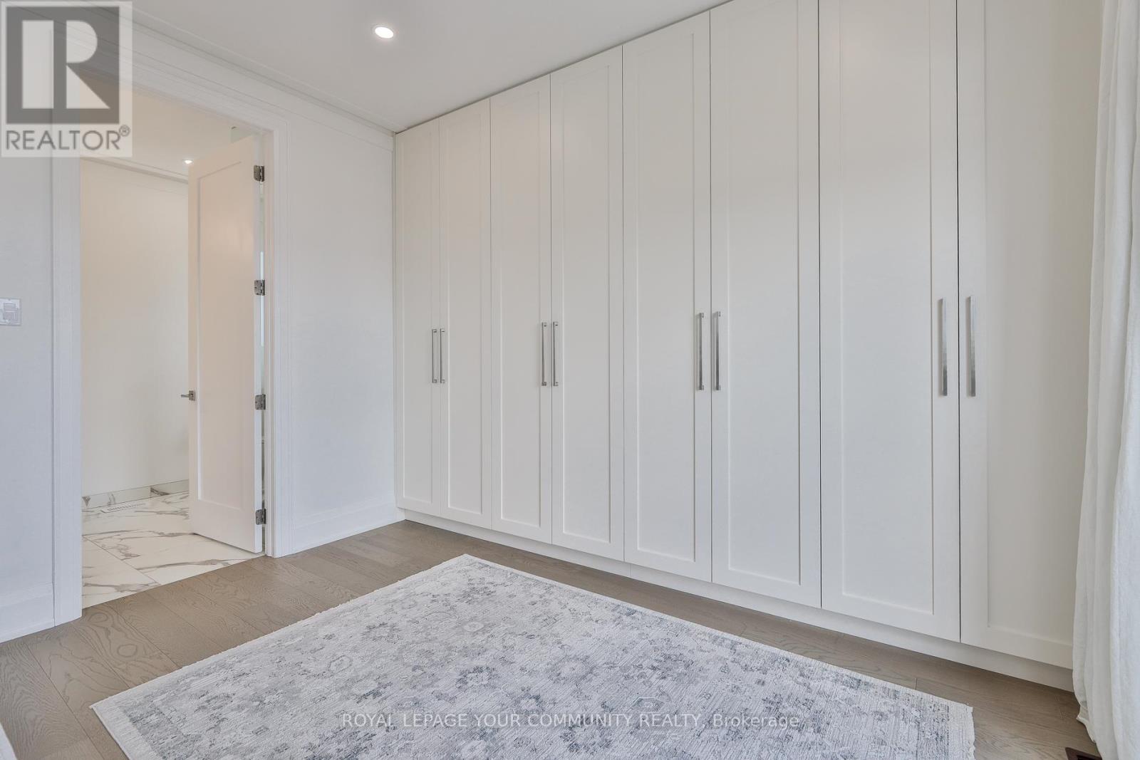 Photo 34 of 37 St Gaspar Court, Toronto ON