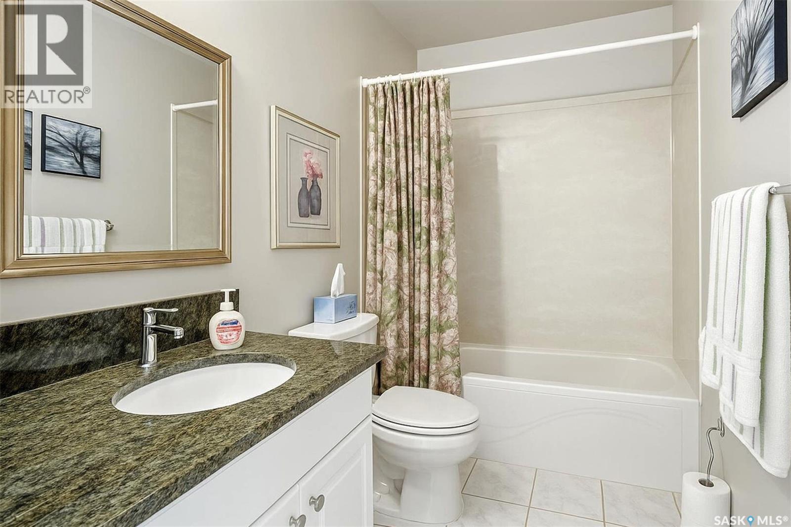Photo 1 of 246 Auld Crescent, Saskatoon SK