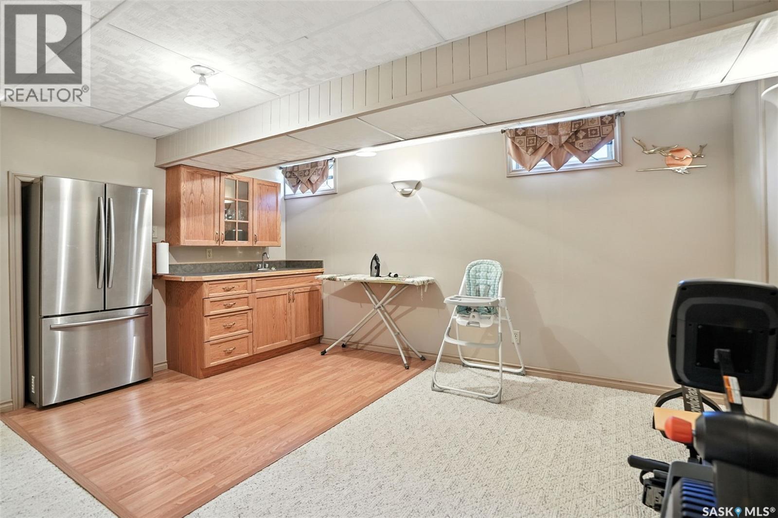 Photo 11 of 246 Auld Crescent, Saskatoon SK