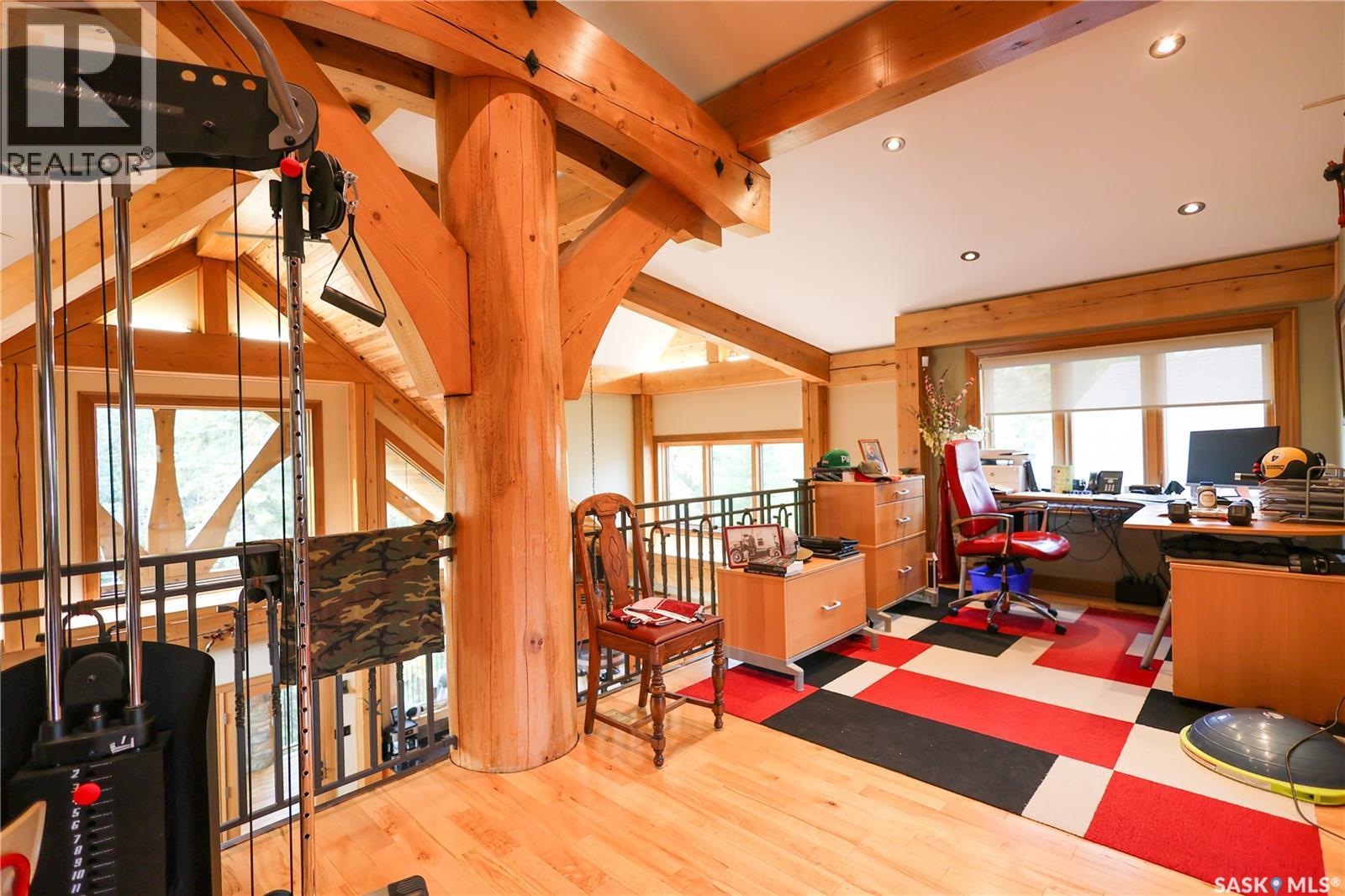 Photo 13 of 55 Estates Drive, Elk Ridge SK