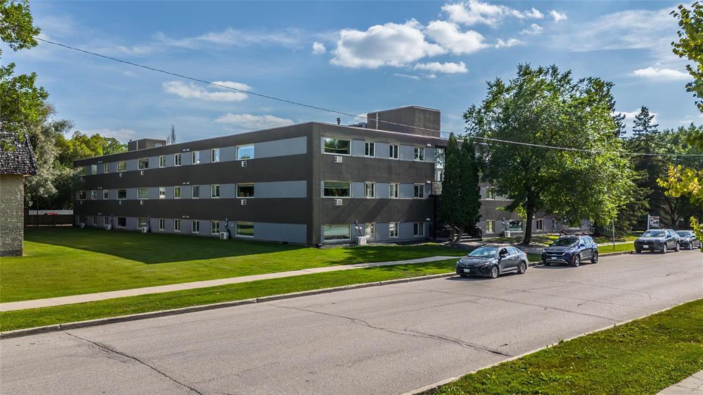 Photo 14 of 112 100 Killarney Avenue, Winnipeg MB