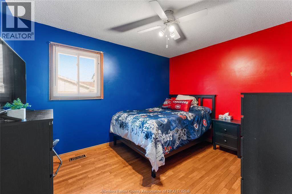 Photo 20 of 1475 Sugarwood Crescent, Lasalle ON