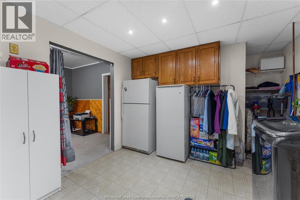 Photo 38 of 1475 Sugarwood Crescent, Lasalle ON